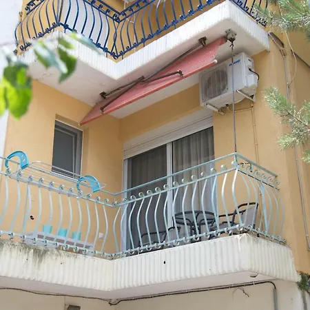 Seaside Studio Apartment